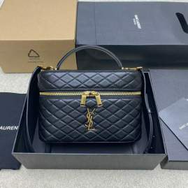 Picture of Saint Laurent Handbags _SKUfw210450496fw